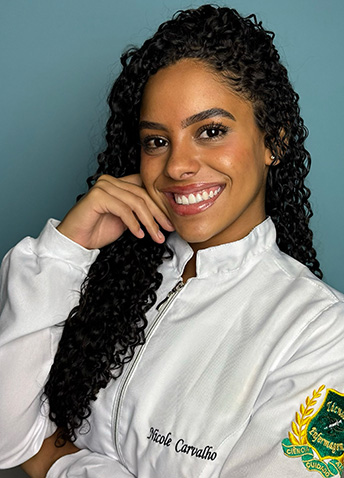 Nicole dos Santos Carvalho